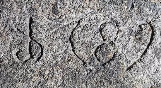 Inschrift auf einem Trog vom Bauernhof Gründinger